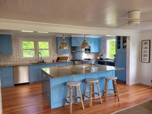 Fridge, microwave, oven, stovetop - Northside Off of Historic 6A Lovely pet friendly rental home RPMS069 (Barnstable)