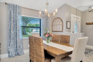 Dining - Exceptional Pool Home in Vero Beach (Vero Beach)