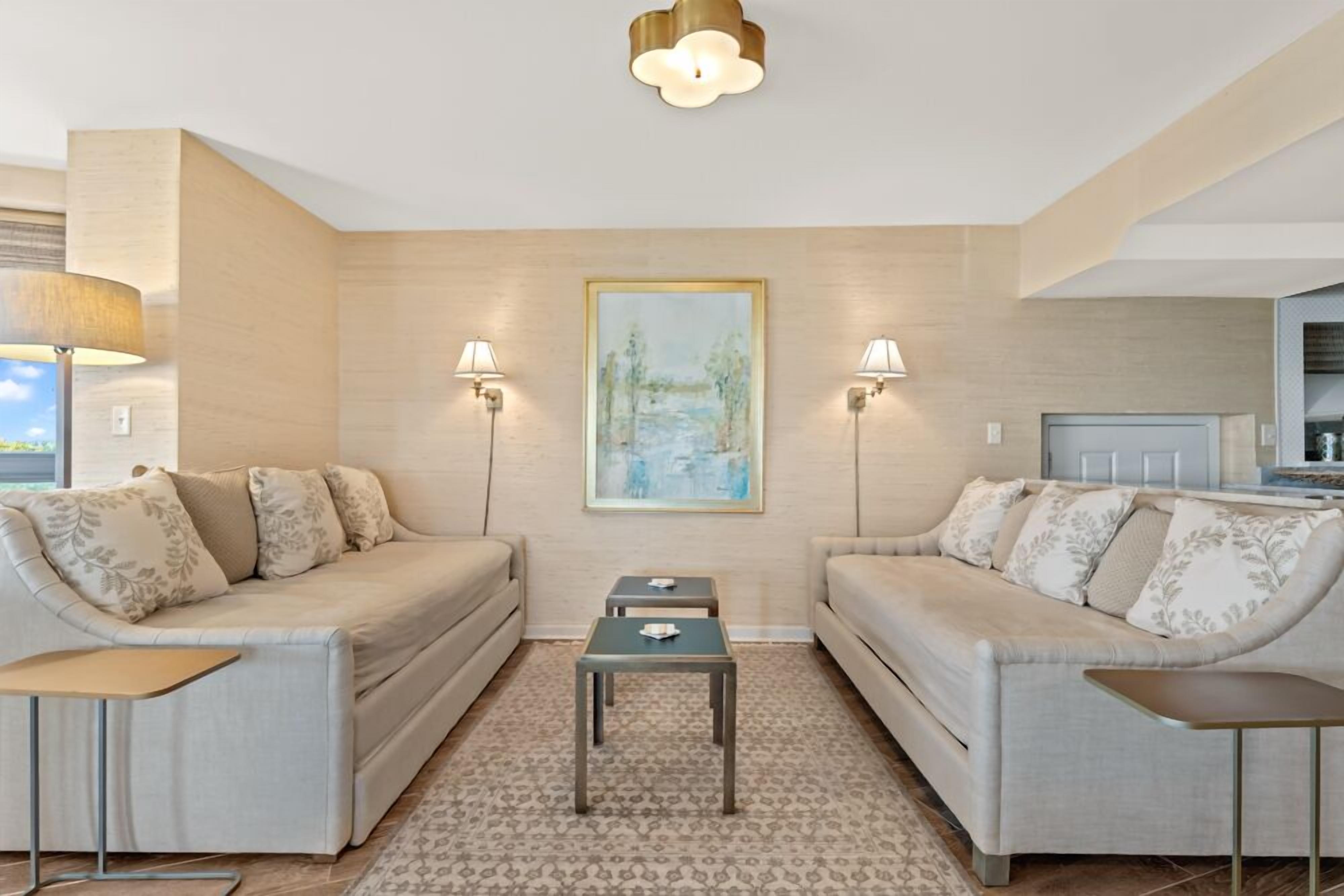 Panoramic Beachfront Views! WALK OUT to Beach AND Tropical Pool, Updated 1BR!