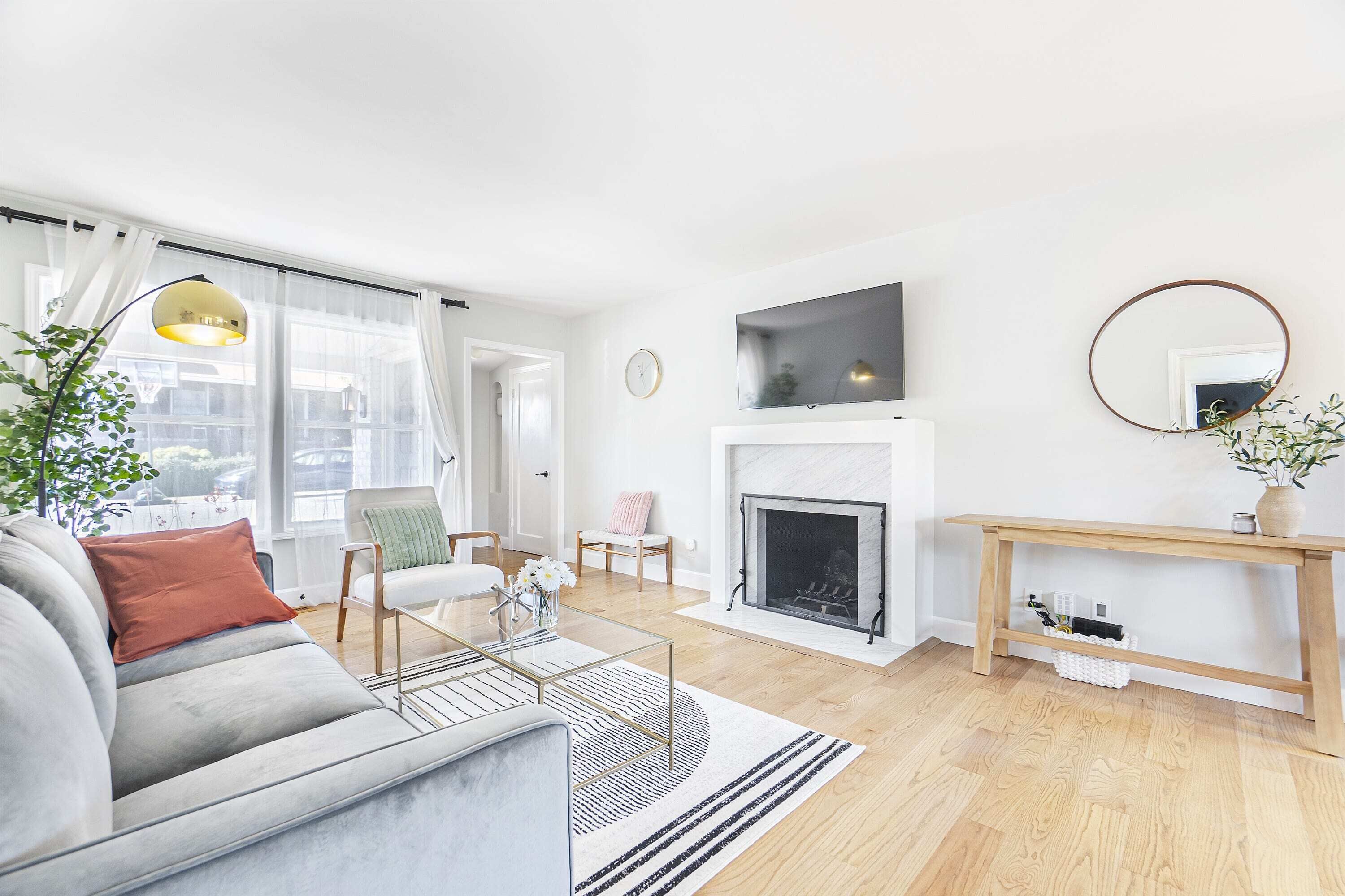 @ Marbella Lane - 3BR w/Deck near Beresford Park