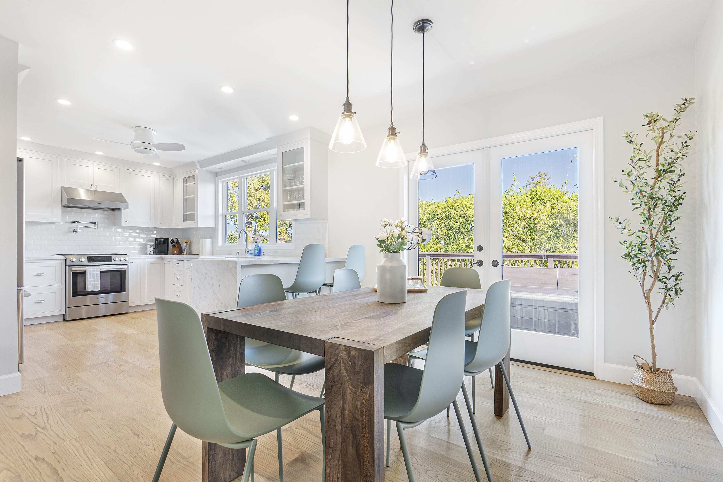 @ Marbella Lane - 3BR w/Deck near Beresford Park