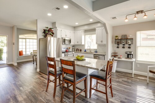 Private Pool & Patio: Pet-Friendly Bakersfield Gem
