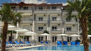 Property grounds - Hotel Fabio (Lukovë)