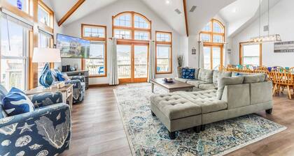Oceanview Home w/ Saltwater Pool, Hot Tub, Game Room, Basketball. It's So Right!