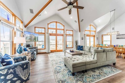 Oceanview Home w/ Saltwater Pool, Hot Tub, Game Room, Basketball. It's So Right!