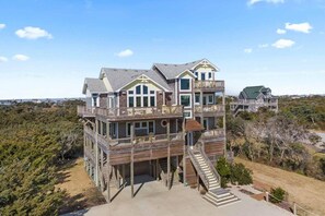Exterior - Luxury Semi-Oceanfront Home w/ Pool, Elevator, Theater Room, and Game Room (Hatteras)