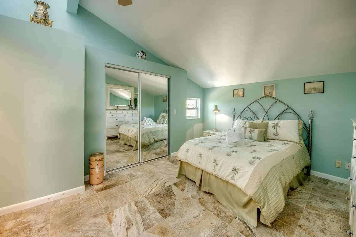 4 habitaciones, tabla de planchar con plancha y wifi gratis 