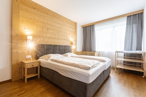 3 habitaciones, wifi gratis y ropa de cama