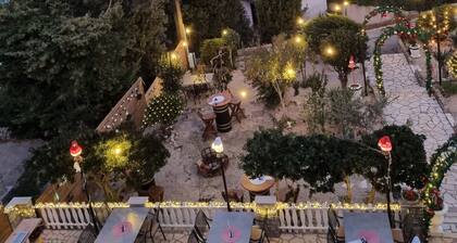 Meliores Rooms & Restaurant