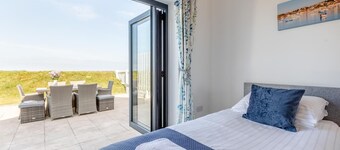 3 Bed in Westward Ho! (oc-dreck)