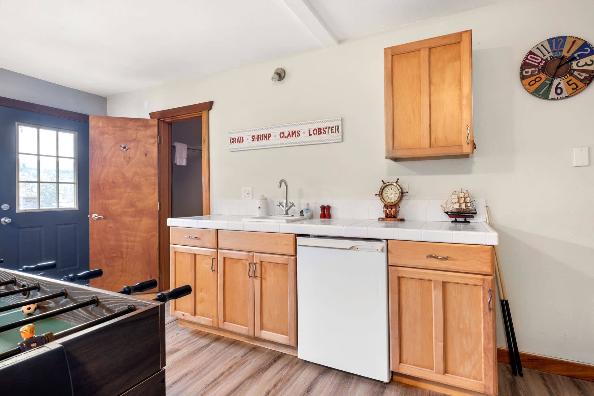 Views of Triton Cove w Private Beach! Pet Friendly