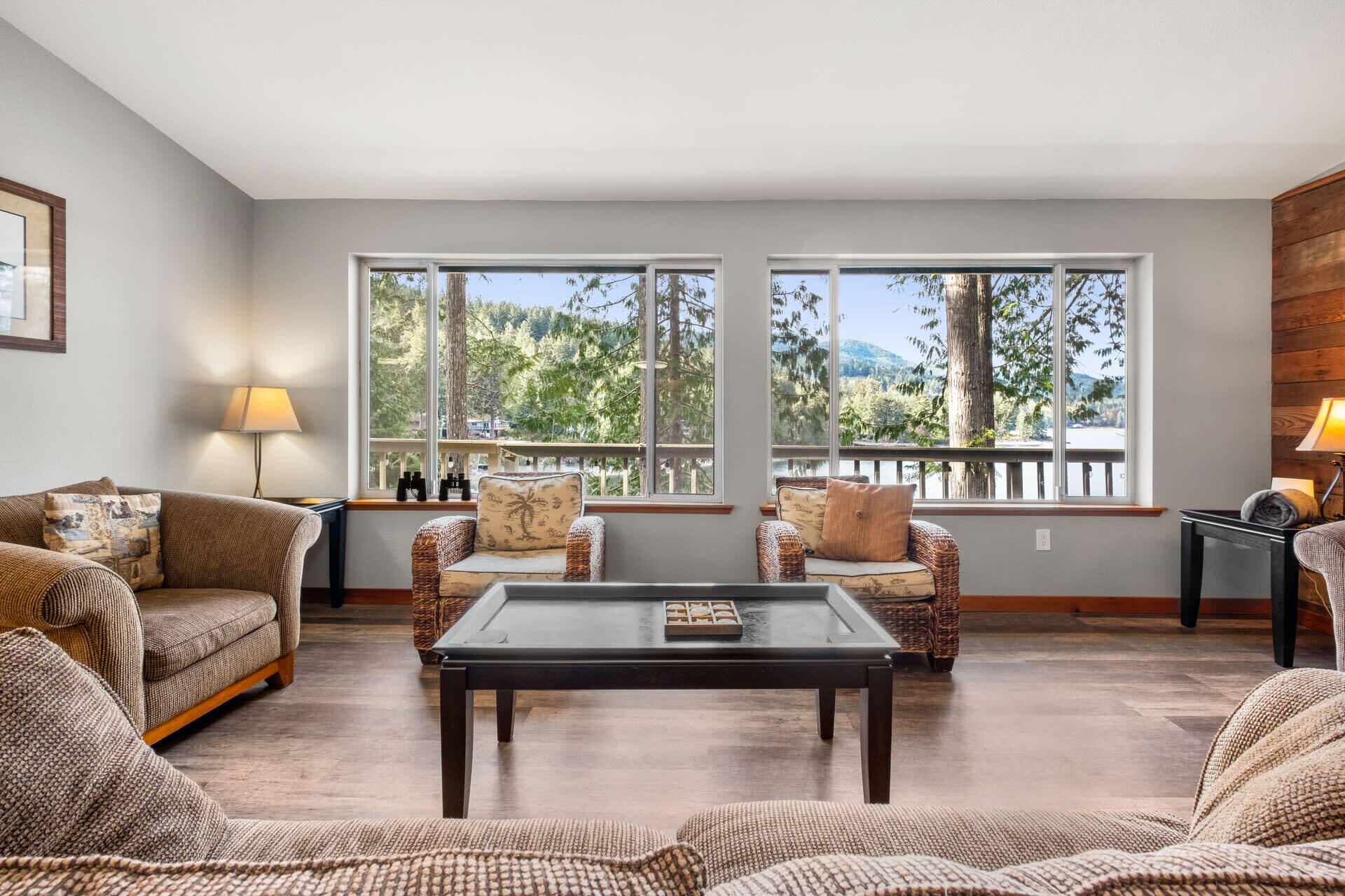 Views of Triton Cove w Private Beach! Pet Friendly