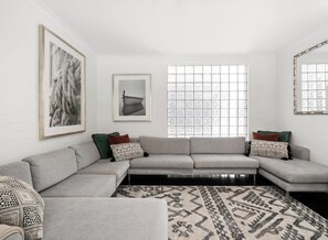 Immagine non classificata, 4 di 10, pulsante
