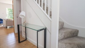 Cottage | Interior - Hillcrest (Wrexham)