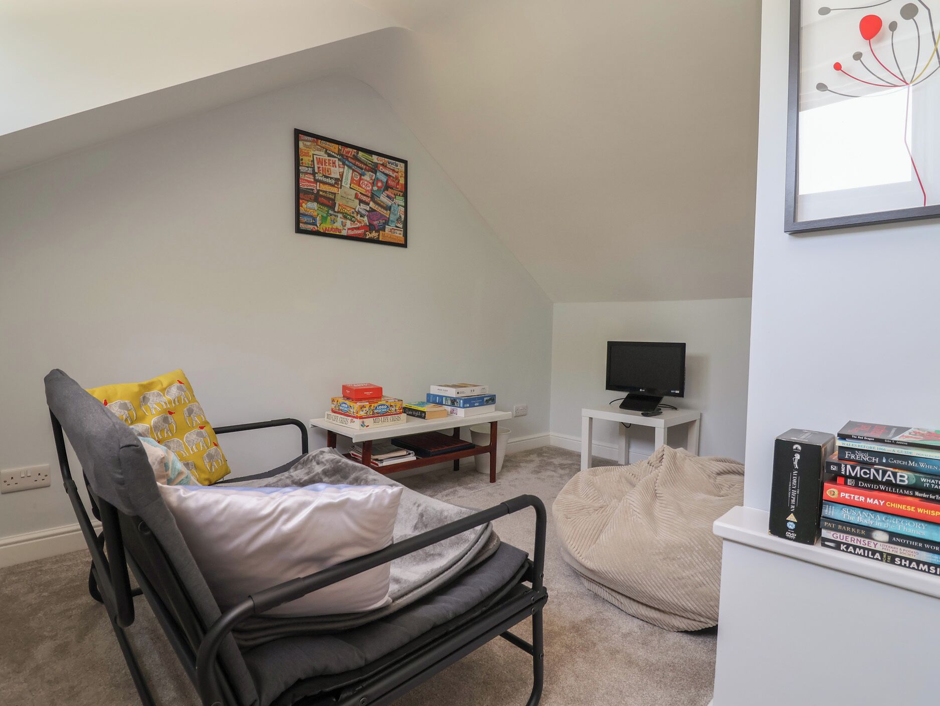 Cottage | Interior