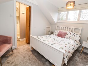 3 عدّة غرف نوم وبديكورات فريدة لكل غرفة وطراز فريد لكل وحدة