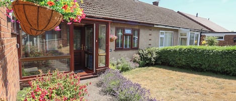 Cottage | Front of property