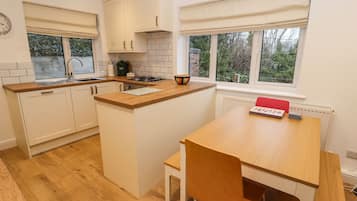 Cottage | Interior