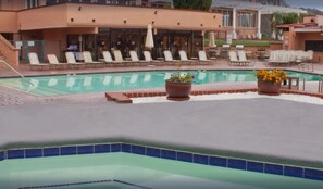 Piscine extérieure, piscine chauffée