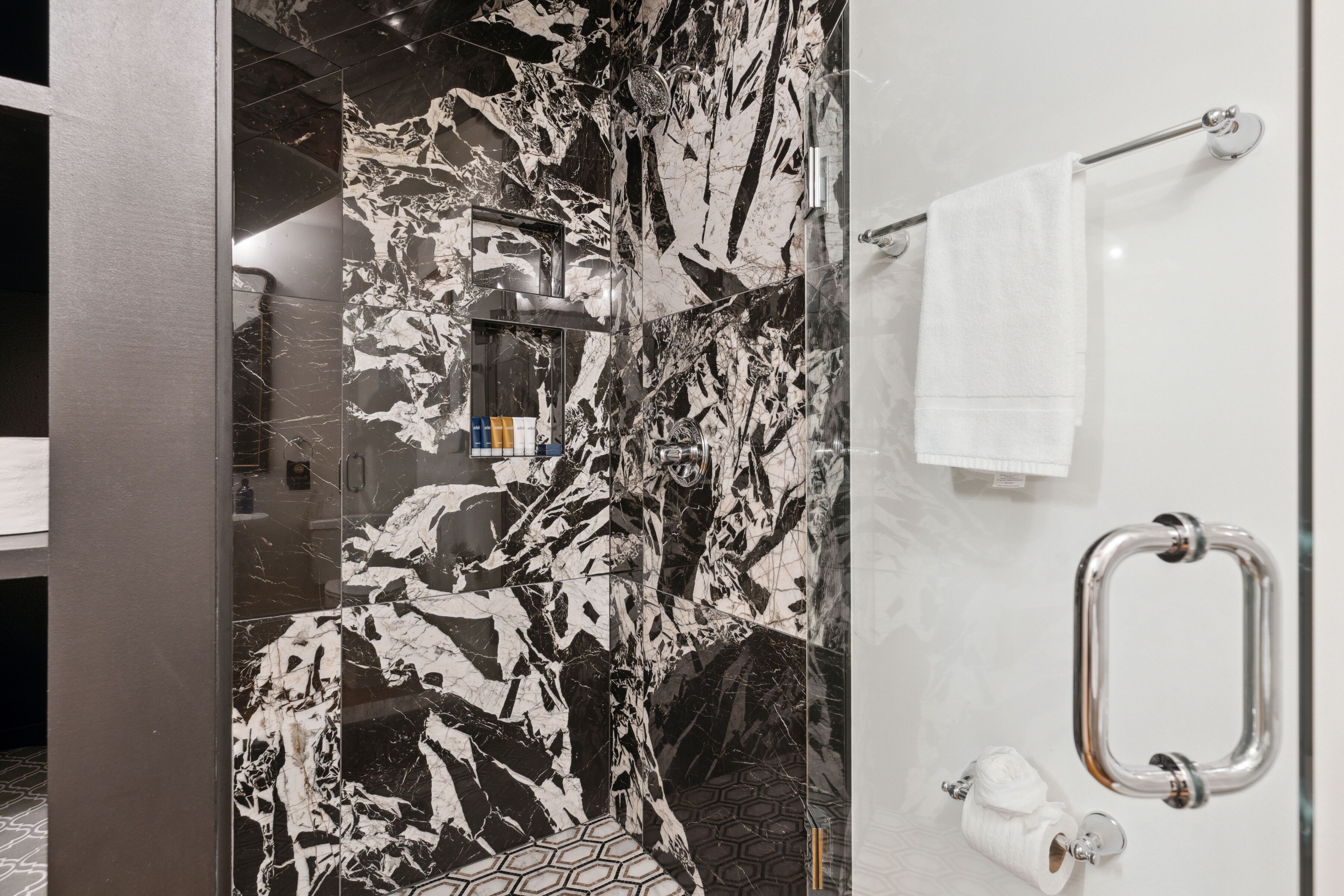 The Sojourner | Greek Revival w/ Peaceful Porch