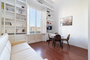 Condo | Living area - HouSmart San Mamolo 6 (Bologna)