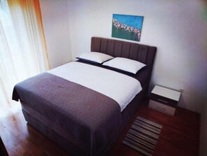 Apartment (Three Bedroom Apartment with Terrace ) | 3 bedrooms, iron/ironing board