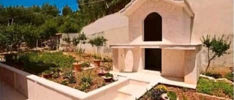 Apartamento (Three Bedroom Apartment with Terrace ) | Zona de parrillas o pícnic