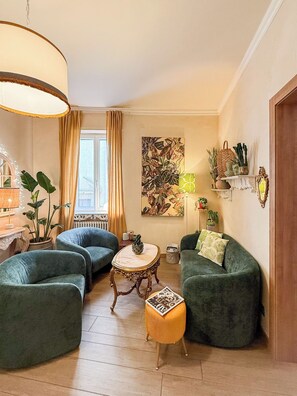 Immagine non classificata, 3 di 72, pulsante