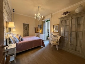 2 chambres, fer et planche Ă repasser, Wi-Fi gratuit, draps fournis