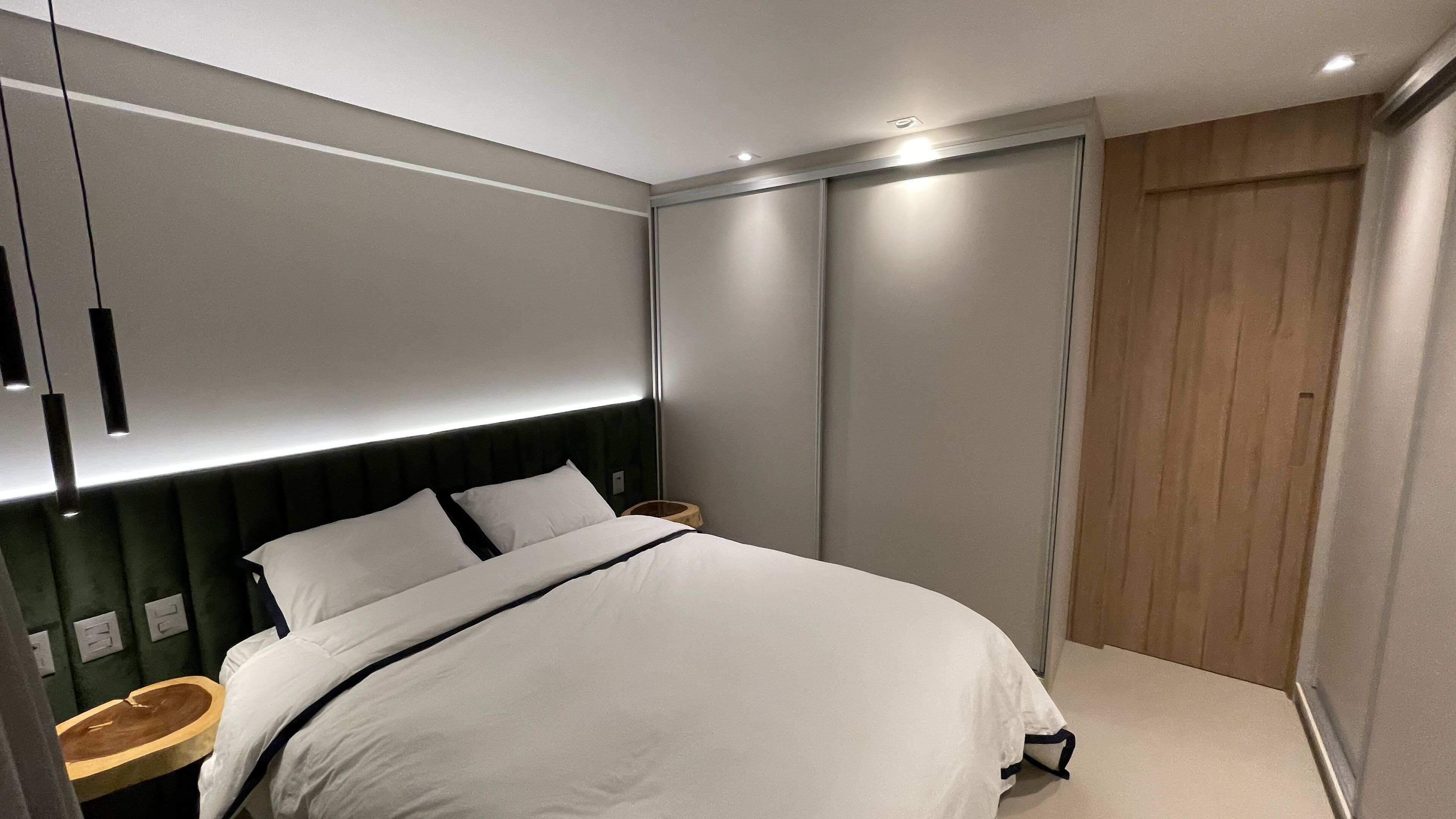 Beautiful apt on the top floor in CENTRO de FOZ with INCREDIBLE view