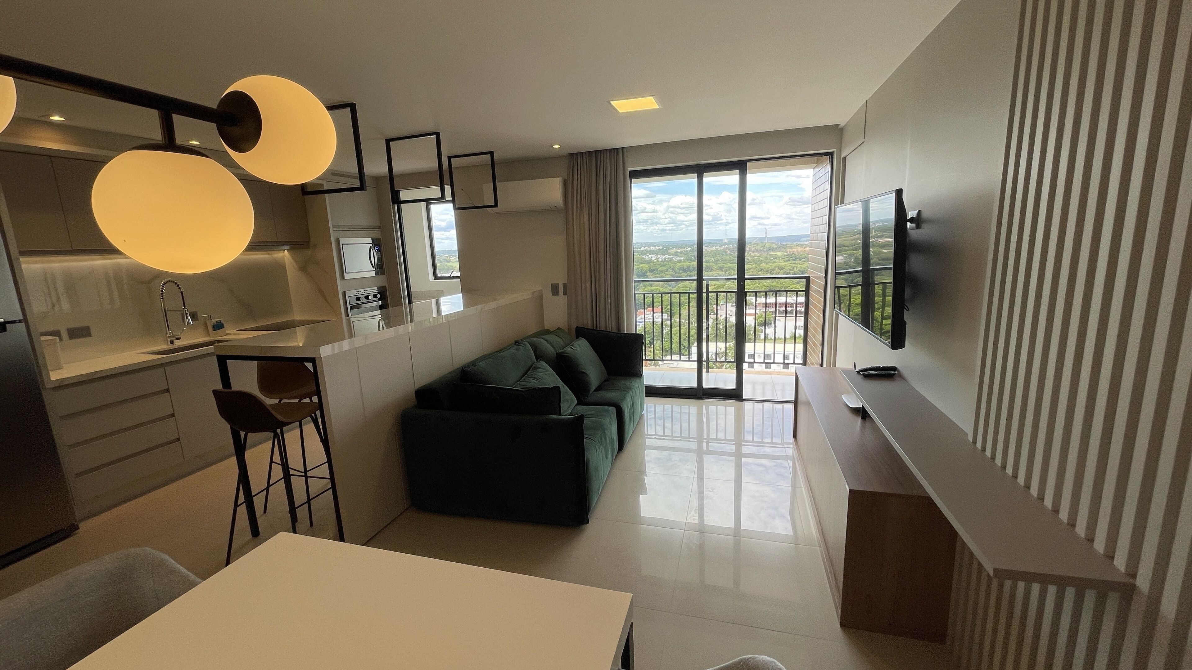 Beautiful apt on the top floor in CENTRO de FOZ with INCREDIBLE view