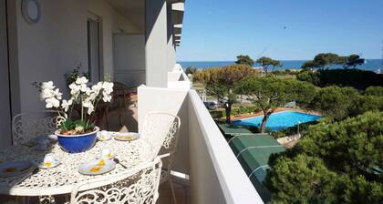 Holiday apartment Spacious two bedroom apartment right on the beach