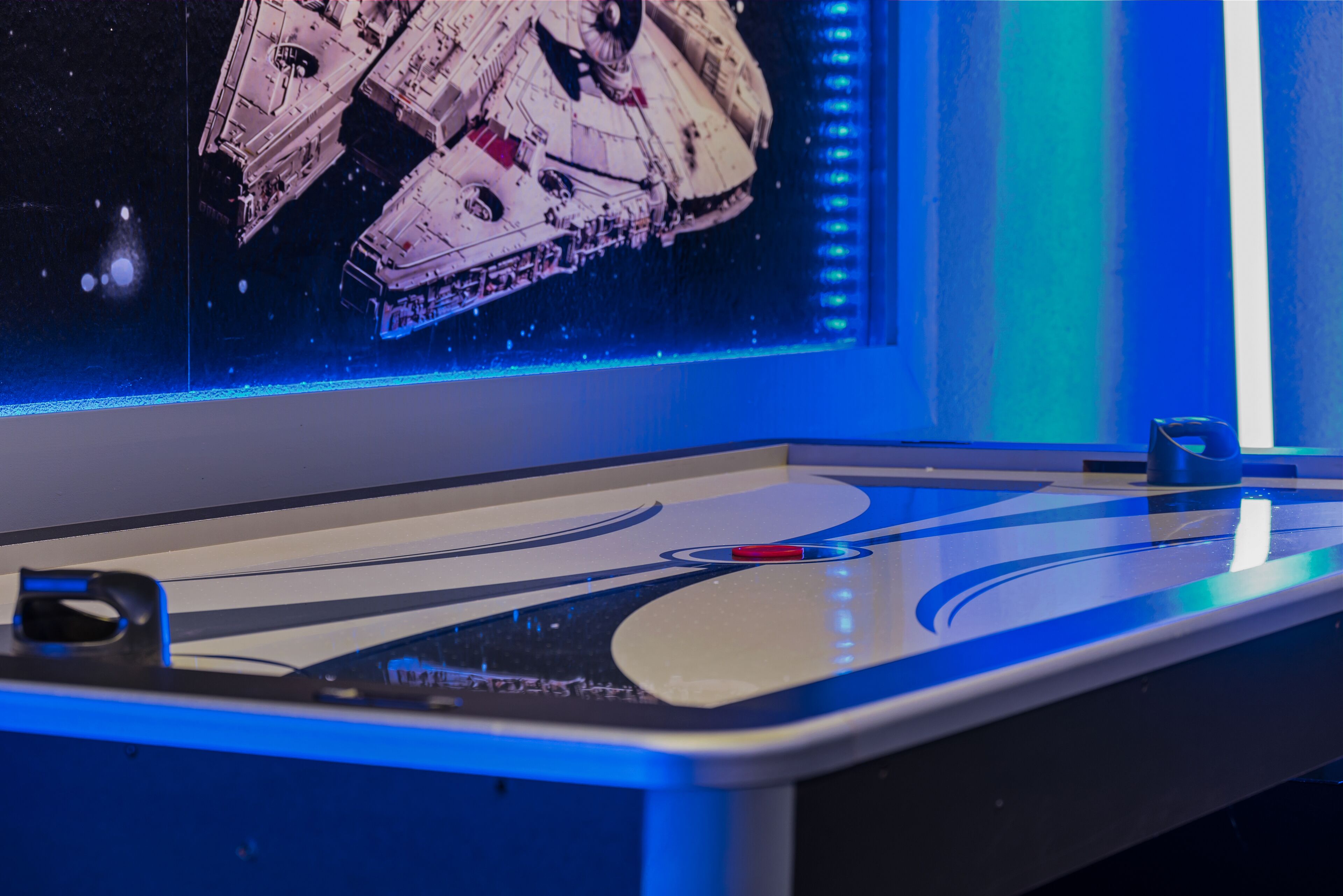 Star Wars🔥Game room 🕹 Pool 💦 Movie Room 🍿 Close to Theme Parks!