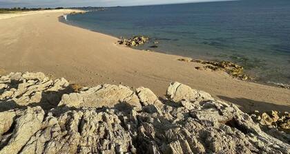 Charming Penty Breton, close to the beaches and town of Tregunc - 6 people max.