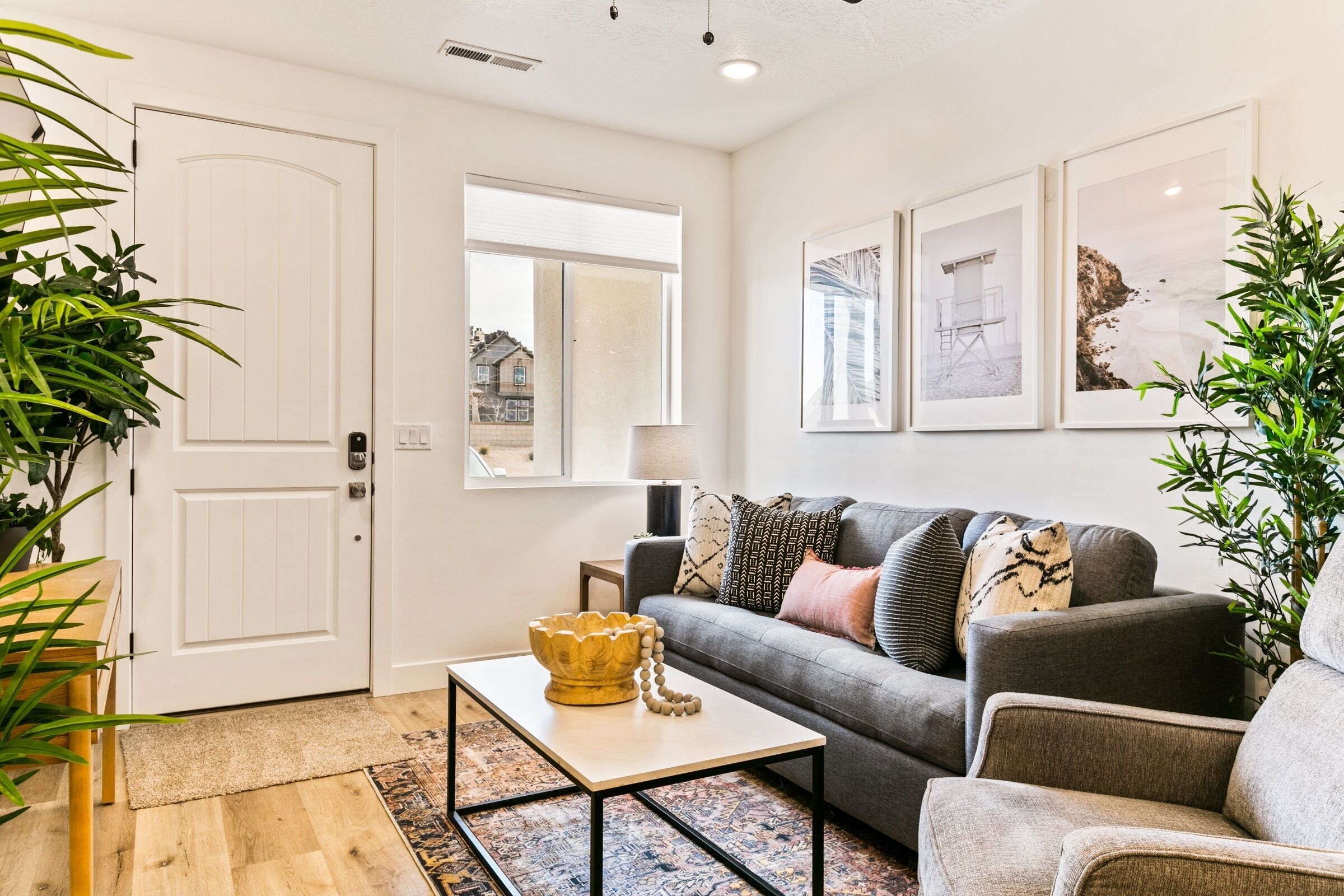 Condo, 3 Bedrooms | Living area | 50-inch flat-screen TV with cable channels, Smart TV, streaming services