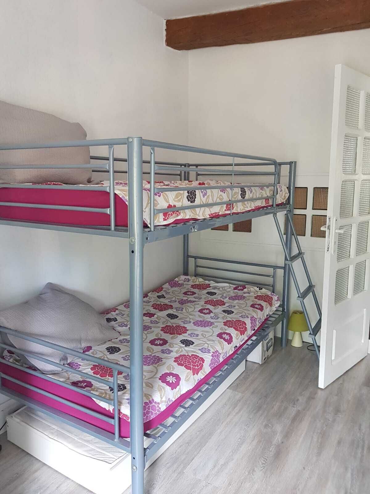 Chateau / Country House