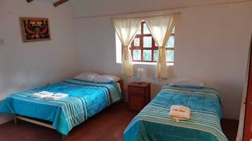 7 chambres, bureau, fer et planche Ă repasser, Wi-Fi gratuit