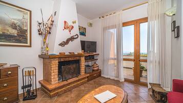 Apartment | Wohnzimmer | Kamin