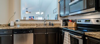 Arizona Gem - Golf Course Community