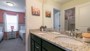 Photo non classée, 2 sur 23, bouton