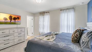 9 bedrooms, desk, iron/ironing board, free WiFi