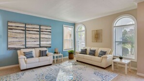 Unclassified image, 5 of 22, button