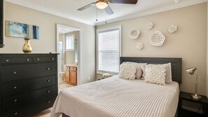 6 bedrooms, iron/ironing board, WiFi, bed sheets