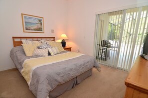 5 bedrooms, desk, iron/ironing board, free WiFi