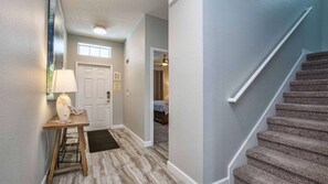 Interior - Stunning pool home, Storey Lake, FREE RESORT FACILITIES! (Kissimmee)