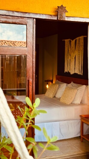 SUITE LUXO TERREA 3 | Caja fuerte, decoración individual, mobiliario individual