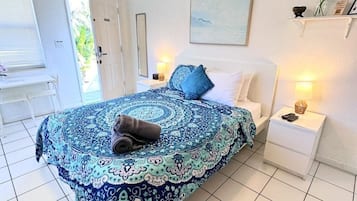 1 bedroom, desk, iron/ironing board, travel cot
