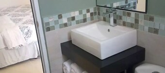 Family Studio with all the comforts, centrally located.