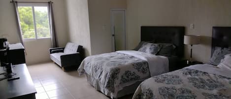 1 soveværelse, skrivebord, gratis Wi-Fi, sengetøj