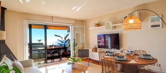 Balmins Surf by Hello Homes Sitges